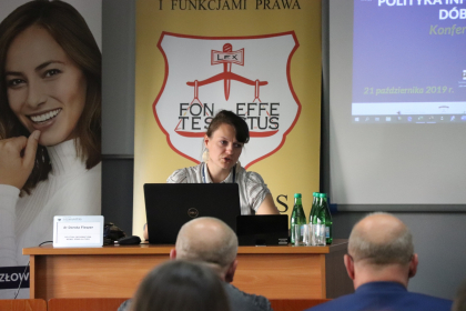 prelegent konferencji