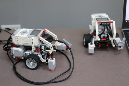 roboty z klocków lego