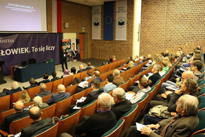 uczestnicy Konferencji Świat nowych technologii